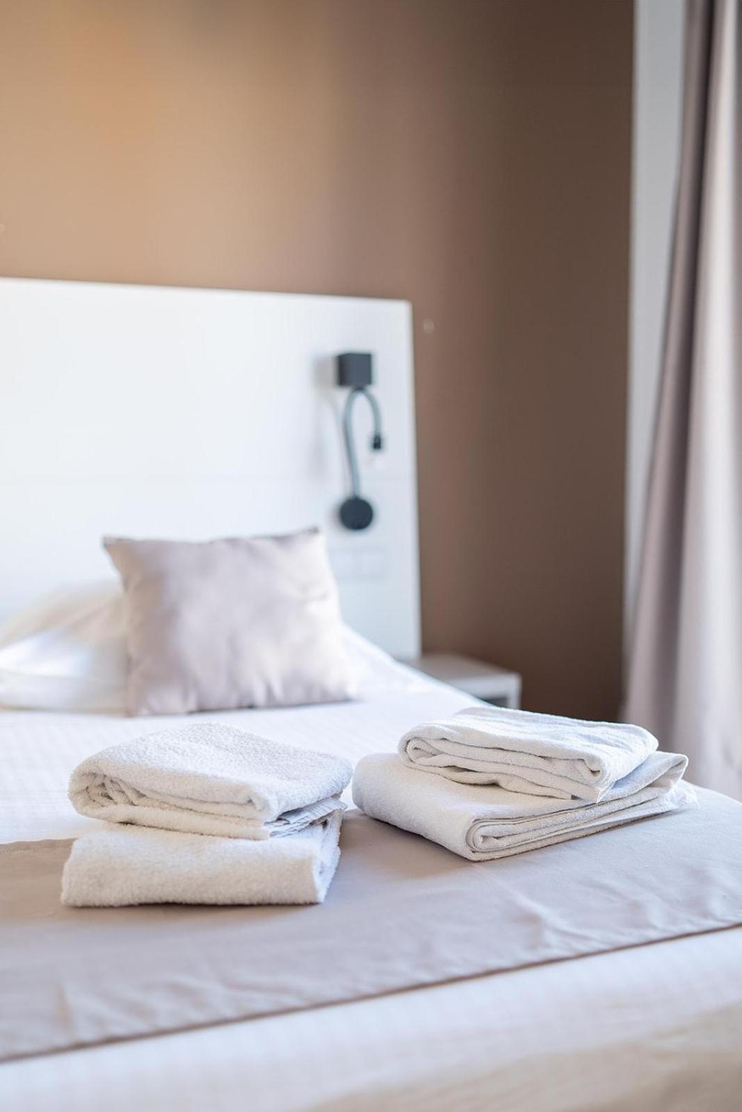 Planet Hotels Blue Ελ Αρενάλ Εξωτερικό φωτογραφία